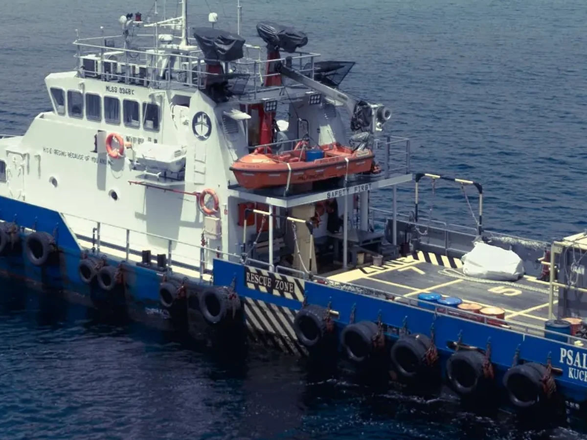 Offshore support vessel